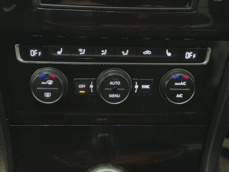 2016 Volkswagen Golf GTD 2.0 TDI 184 PS €14,995 thumbnail