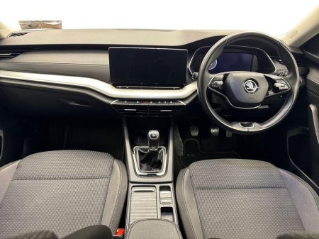 2025 Skoda Octavia 2.0TDI SEL *5.9% APR* €75 P/W ON PCP €34,995 thumbnail