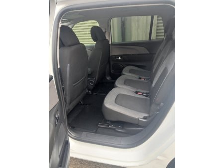 2017 Citroen C4 BlueHDi 100 Touch €10,250 thumbnail