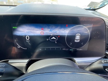 2024 Kia Niro - thumbnail 4