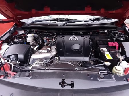 2019 Mitsubishi L200 " INTENSE " 6 SPEED 4DR 2.3 DID  4x4  6 SPEED @ REDDY2DRIVE LTD €25,000 thumbnail