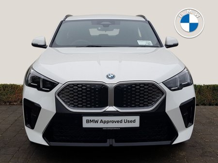 2025 BMW iX2 eDrive20 M Sport €52,995 thumbnail