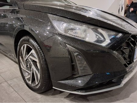 2024 Hyundai i20 PLUS AUTOMATIC ** ONLY 4k kms ** €25,950 thumbnail