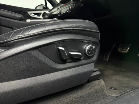 2019 Audi Q7 - thumbnail 14