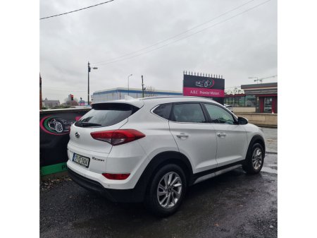 2017 Hyundai Tucson 1.7 D Premium €11,950