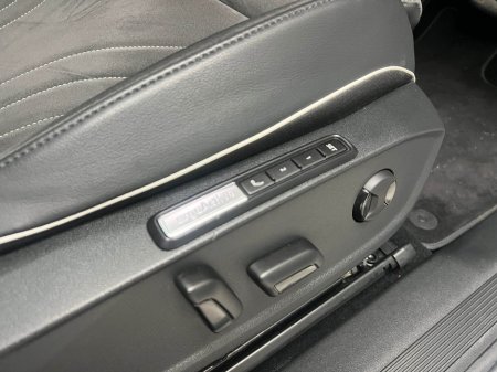 2023 Volkswagen ID.5 MAX PRO 77KWH €36,990 thumbnail