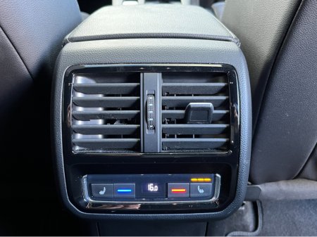 2020 Volkswagen Arteon R-LINE 240HP 4MOTION AUTOMATIC 2.0 DIESEL //HIGH SPEC//PANORAMIC GLASS ROOF//KEYLESS ENTRY//SAT NAV//HEATED FRONT AND REAR SEATS// €32,950 thumbnail