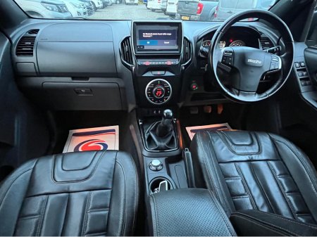 2018 Isuzu D-MAX - thumbnail 15