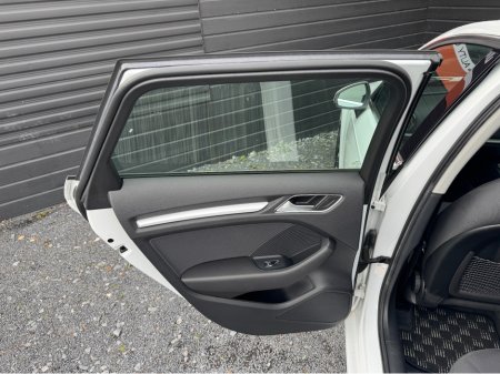 2015 Audi A3 1.4 TFSI AUTO 5DR €13,495 thumbnail