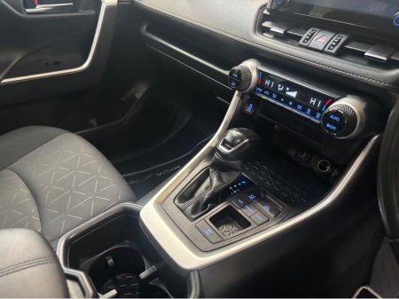 2022 Toyota Rav4 RAV4 HYBRID LUNA 4DR AUTO €34,499 thumbnail