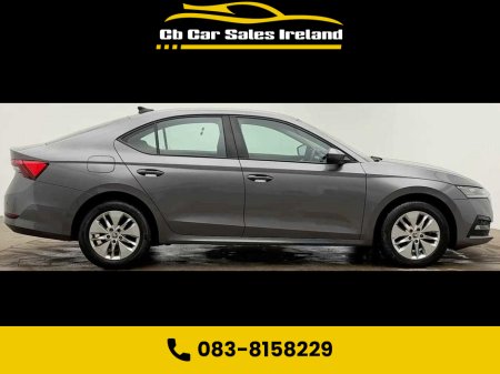 2022 Skoda Octavia - thumbnail 2