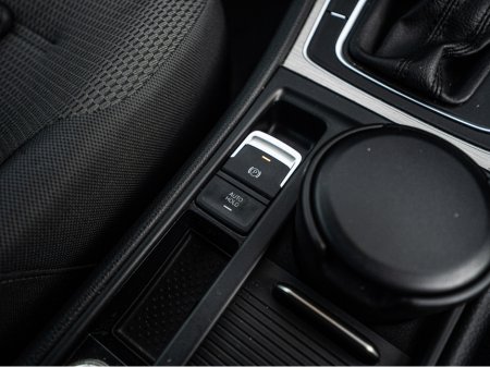 2015 Volkswagen Golf 2015 VW Golf 1.6d Auto/FSH/New NCT/Warranty €11,888 thumbnail