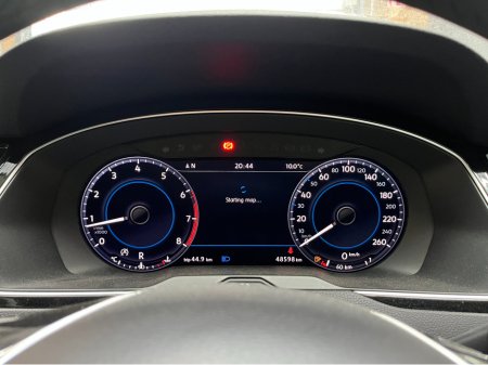 2017 Volkswagen Passat - thumbnail 23