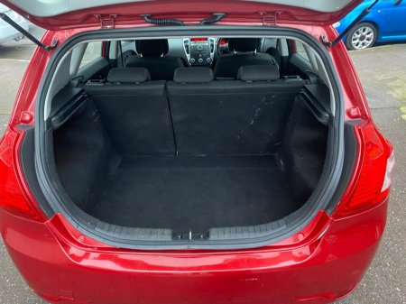 2012 Kia Ceed CEE'D 1.6 CRDI 2 113BHP 5DR €4,250 thumbnail