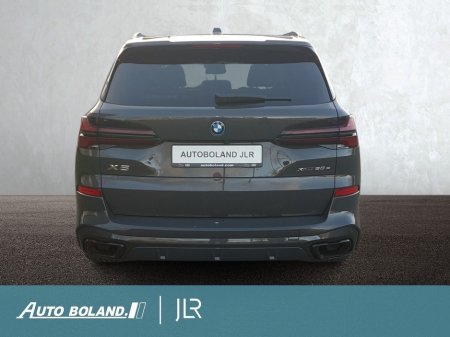 2023 BMW X5 50e PHEV 3.0 M Sport - Pan Roof, Heated Seats, Diamond Turned Alloy Wheels €72,995 thumbnail