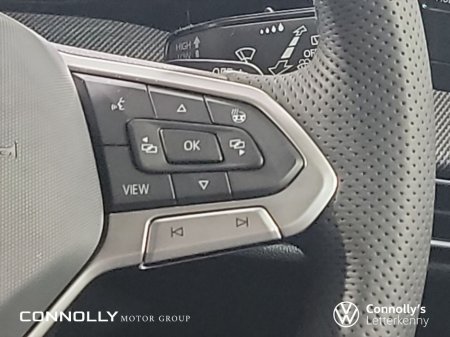 2026 Volkswagen Golf R-Line 2.0DSG 150HP €51,950 thumbnail