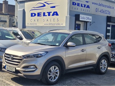 2016 Hyundai Tucson COMFORT PLUS 1.7 CRDI 115BHP NCT 11/26 TAX 01/25 FINANCE AVAILABLE @ €58 PER WEEK SERVICE HISTORY/ BLUETOOTH/ USB/ AUX/ A/C MULTI FUNCTION STEERING WHEEL/ HISTORY CHECKED €12,950