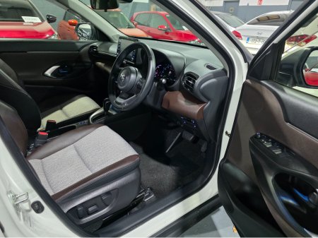 2021 Toyota Yaris Cross 1.5 Hybrid €23,950 thumbnail