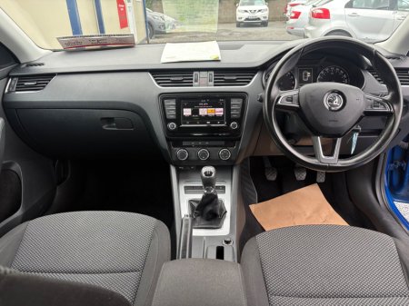 2016 Skoda Octavia AMBITION 1.6TDI 110HP €9,995 thumbnail