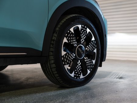 2025 Fiat 600 - thumbnail 10