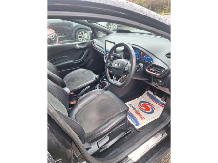 2022 Ford Fiesta ST-LINE VIGNALE 5DR 1.0T1 1.0T125 MHEV €21,995 thumbnail