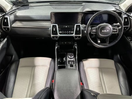 2023 Kia Sorento SAM Plug In Hybrid 4x4 7 Seater €49,800 thumbnail