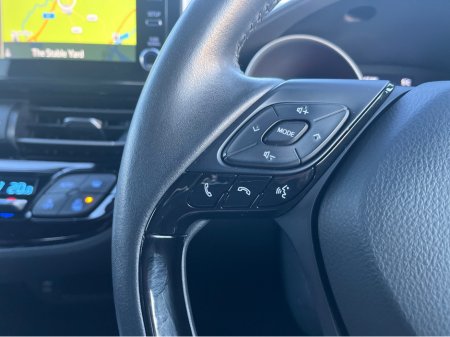 2021 Toyota C-HR - thumbnail 16