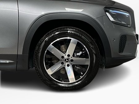 2026 Mercedes-Benz GLB 200d Progressive - 18 Inch Alloys - Reversing Camera - Ambient Lighting - Sat Nav - Climate Control - Heated Seats - Keyless Start - Apple CarPlay/Android Auto €73,298 thumbnail