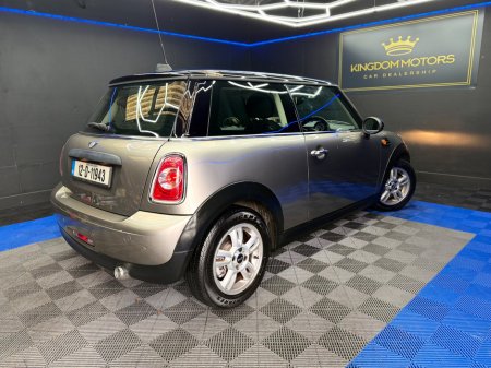 2012 MINI Hatch - thumbnail 15