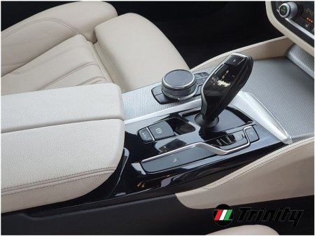 2017 BMW 5 Series - thumbnail 16