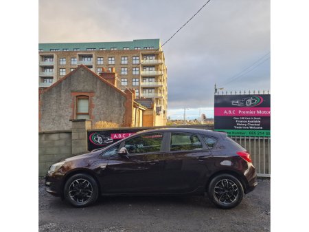 2013 Opel Astra 1.4 16v VVT 100PS S €4,450 thumbnail