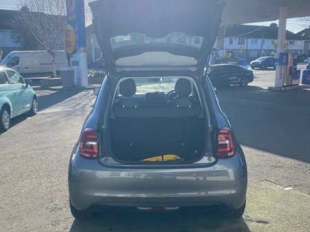 2025 Fiat 500e - thumbnail 7