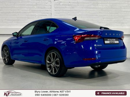 2023 Skoda Octavia - thumbnail 6