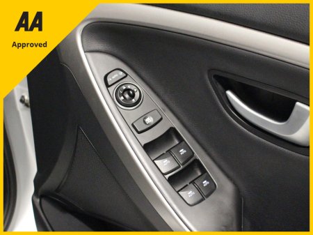 2016 Hyundai i30 - thumbnail 14