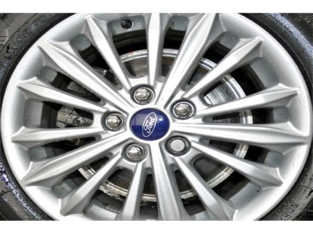 2020 Ford Focus - thumbnail 15