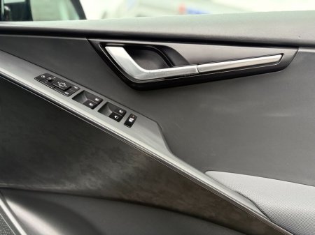 2023 Kia Niro - thumbnail 8