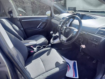 2015 Toyota Verso - thumbnail 9