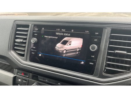 2024 Volkswagen Crafter H 30 MWB 140HP MANUAL 6SPEED FWD 5DR €26,750 thumbnail