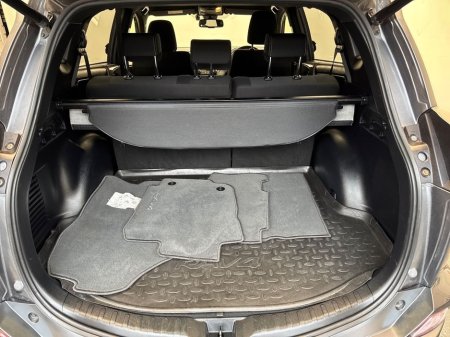 2018 Toyota Rav4 - thumbnail 9