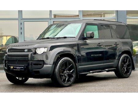 2022 Land Rover Defender ++LOW KM++ 3 SEATS / PLUS VAT €53,000 thumbnail