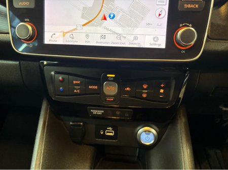 2020 Nissan Leaf 40K EV SV 40KW '19 4DR AUTO €13,499 thumbnail