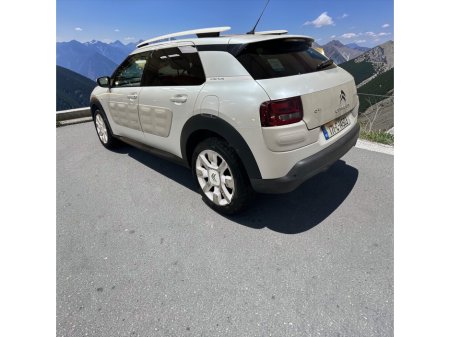 2017 Citroen C4 Cactus - thumbnail 4