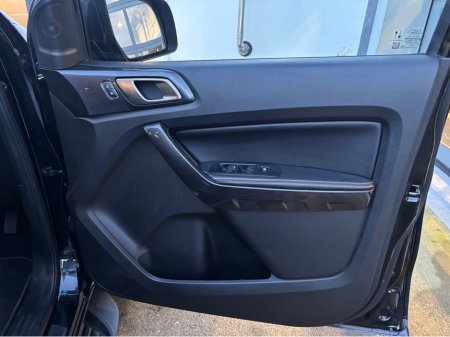 2021 Ford Ranger WILDTRAK - 2.0 TDI 213 D/CAB P/U €31,900 thumbnail