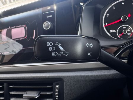 2018 Volkswagen Polo - thumbnail 19