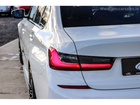 2021 BMW 3 Series  €35,995 thumbnail