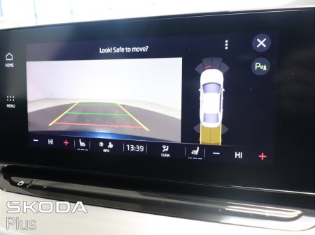 2023 Skoda Octavia - thumbnail 16