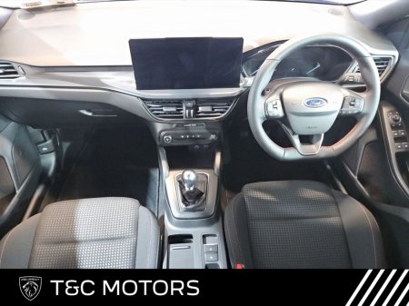 2024 Ford Focus ST LINE - LOW MILEAGE - Wireless Apple CarPlay & Android Auto €26,995