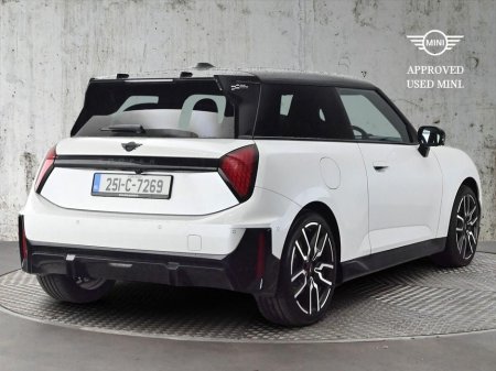 2025 MINI Hatch Cooper E €38,900 thumbnail