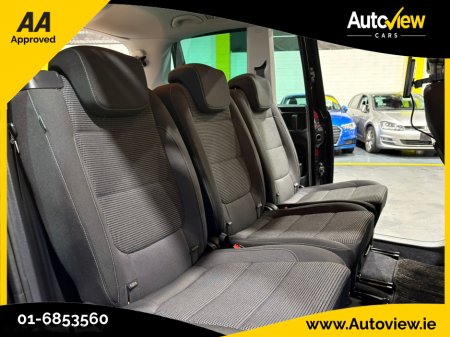 2018 Volkswagen Sharan 7 Seater 1.4 TSFI 7 Speed S-Tronic Automatic. AA APPROVED // FINANCE & NATIONWIDE DELIVERY AVAILABLE // SIMI DEALER €24,495 thumbnail