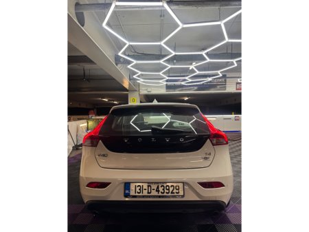 2013 Volvo V40 1.6 T4 180PS R-DESIGN POWERSHIFT DCT €10,950 thumbnail